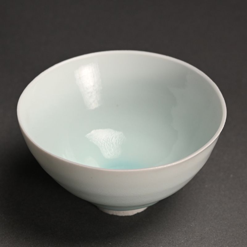 Seihakuji Chawan Tea Bowl by Kato Tsubusa