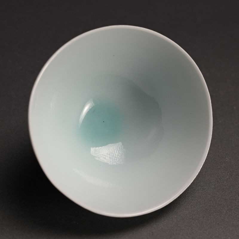 Seihakuji Chawan Tea Bowl by Kato Tsubusa