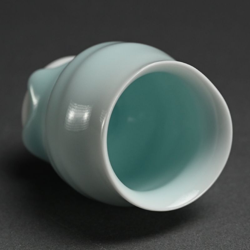 Check Out the Drips on this Cup by Kato Tsubusa