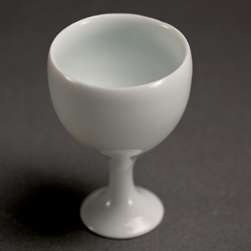 Exquisite Bajohai Porcelain Sake Cup by Kato Tsubusa