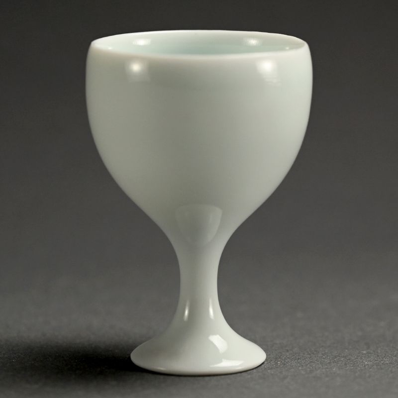 Exquisite Bajohai Porcelain Sake Cup by Kato Tsubusa