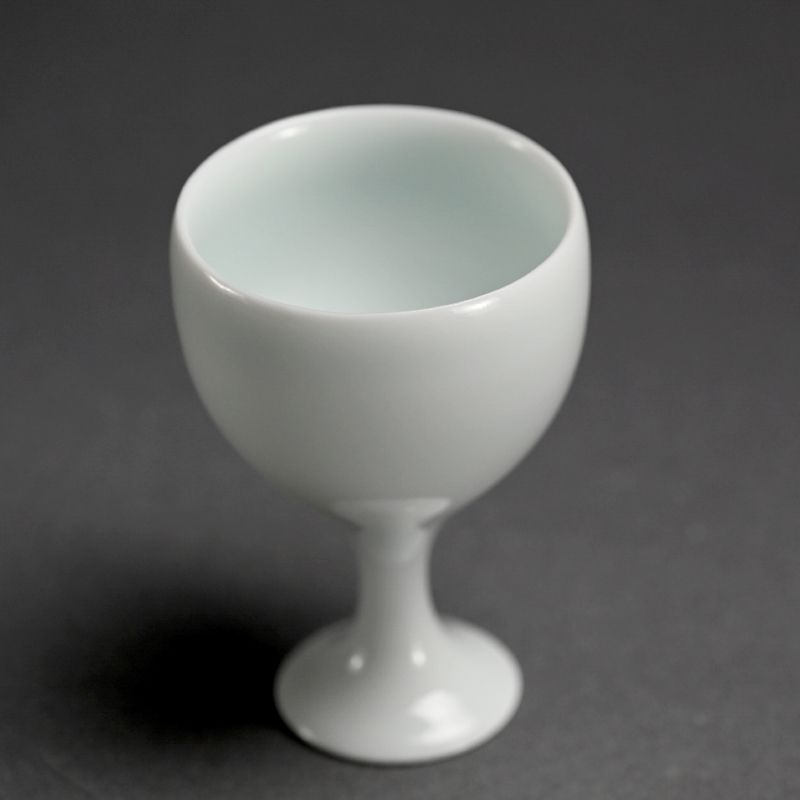 Exquisite Bajohai Porcelain Sake Cup by Kato Tsubusa