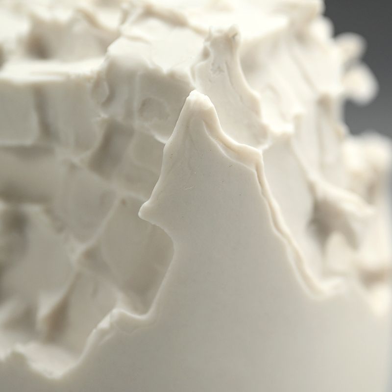 Covered Porcelain Vessel by Kato Hirotaka