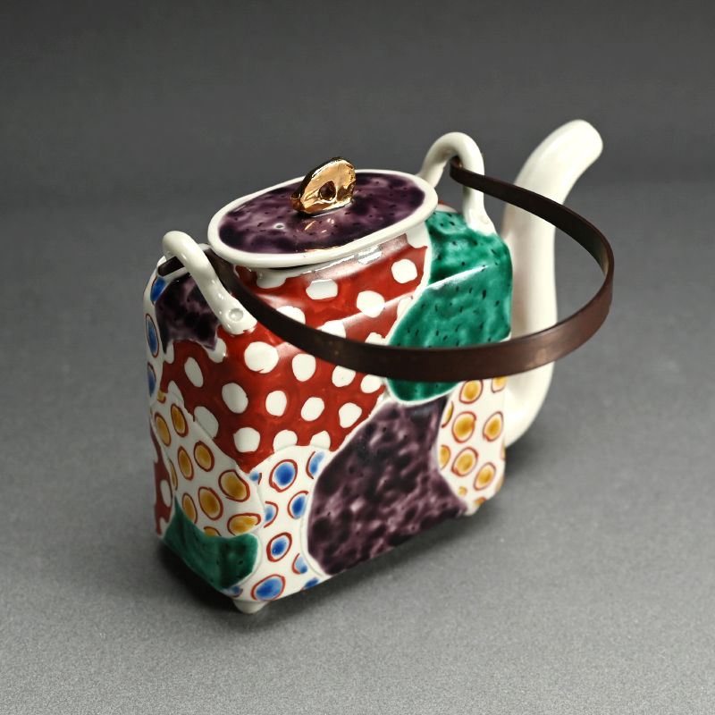 Playful Tea Pot by Matsuda Yuriko