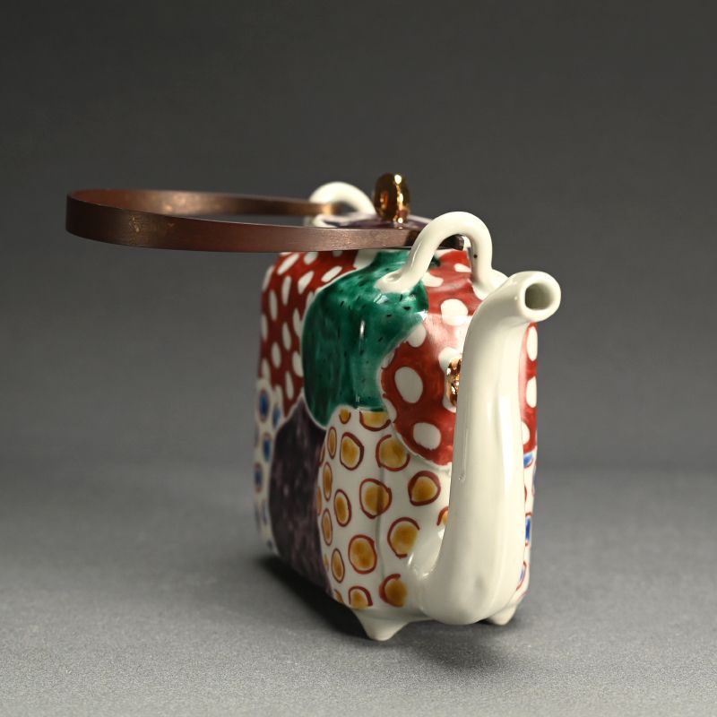 Playful Tea Pot by Matsuda Yuriko