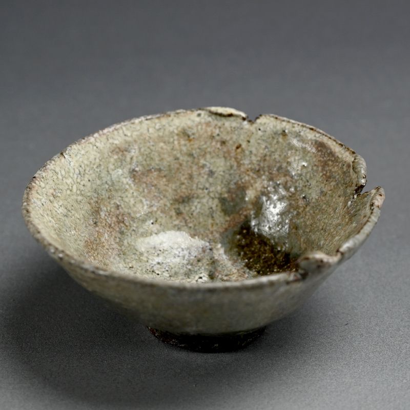 Fabulous Yabure Bowl by Kawakita Handeishi