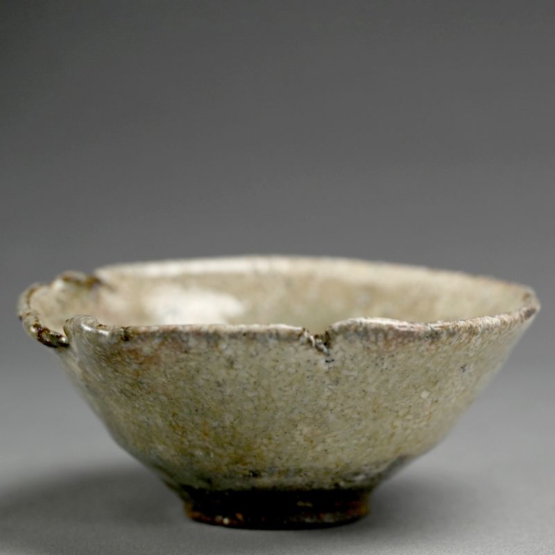 Fabulous Yabure Bowl by Kawakita Handeishi