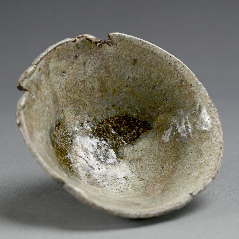 Fabulous Yabure Bowl by Kawakita Handeishi