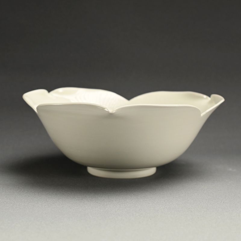 Exquisite White Bowl by Kawase Takeshi