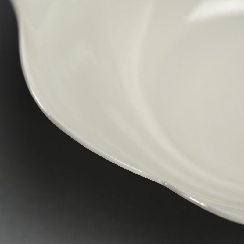 Exquisite White Bowl by Kawase Takeshi