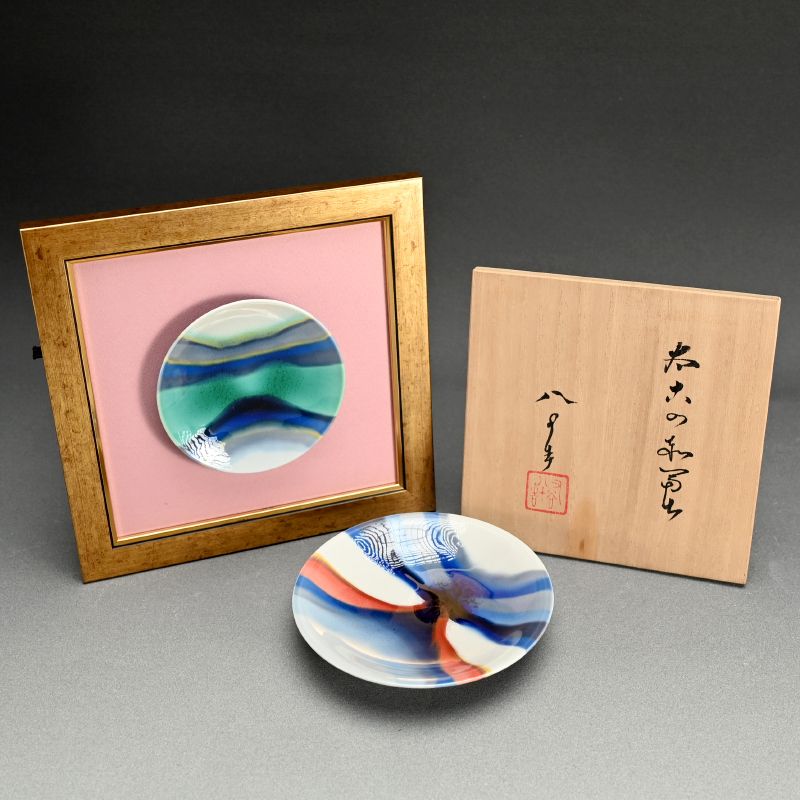 2 Plates by Important Female Artist Tokuda Yasokichi Ⅳ (Junko)