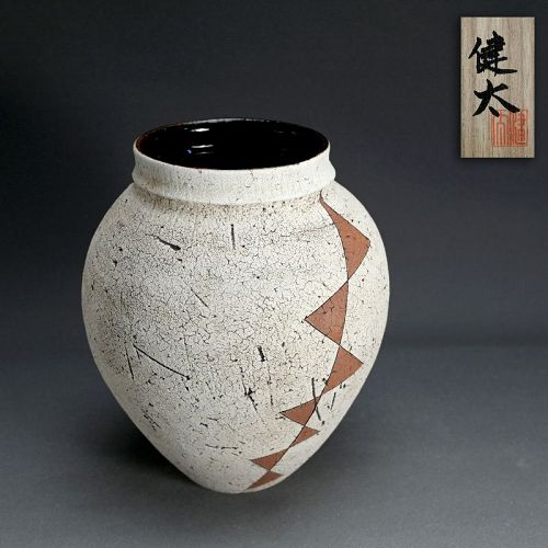 White Tamba Vase by Ichino Kenta