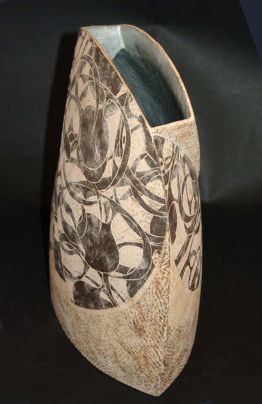 Large modern pottery Vase by Wada Morihiro