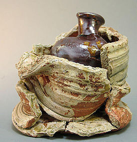 Spectacular Japanese Vase by Artist Ando Minoru
