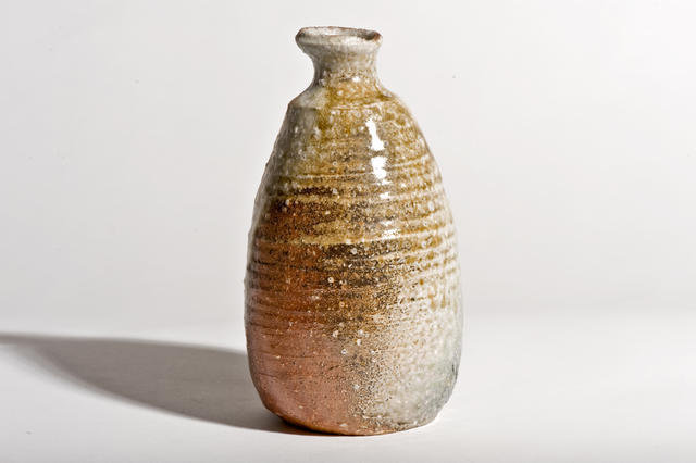 Meiji  Iga Yaki Tokkuri (Sake bottle) or flower vase