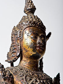 Antique lacquered gilt bronze Ayutthaya Buddha Statue