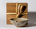 E-Karatsu Chawan with a special box - Edo Period