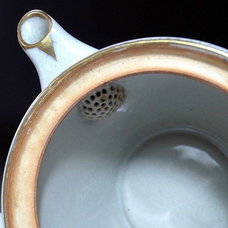 Old Kutani Ware Tea Pot with Noh Lyrics - Meiji Period