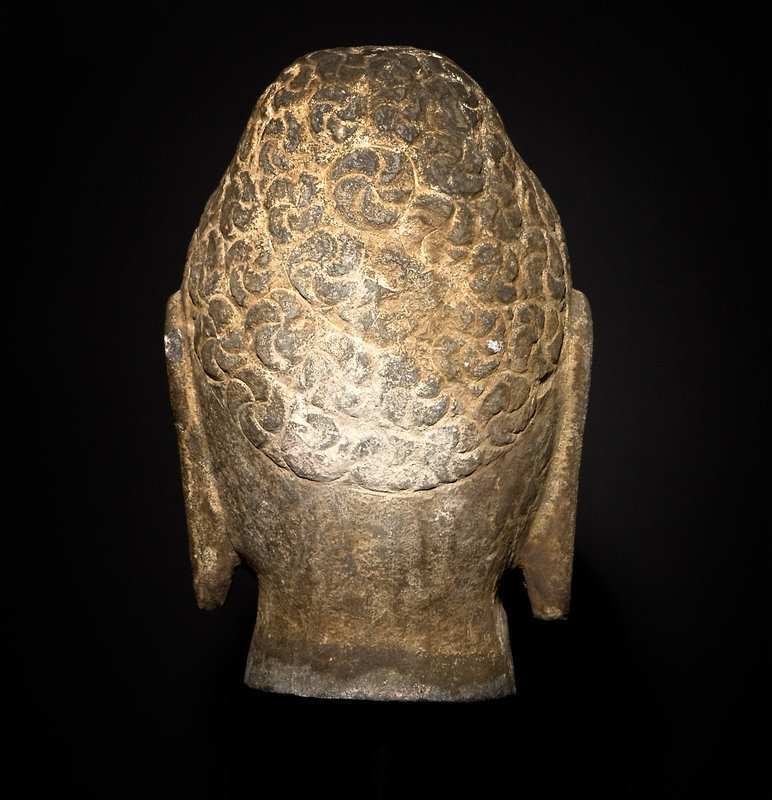 Chinese Stone Head of a Buddha - 16,5 KG - Ming Dynasty