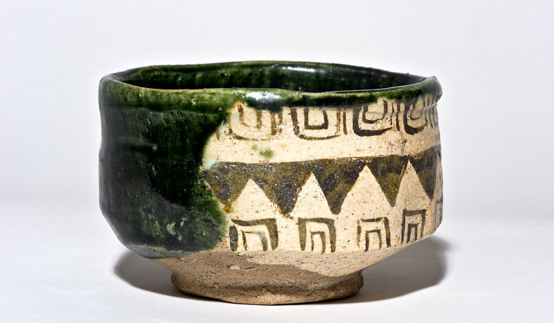 Early Edo Period Ao green Oribe chawan around 1620