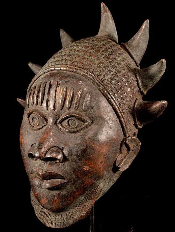 3,3 kg Bronze Mask of Ife People - Benin 19th. cent.