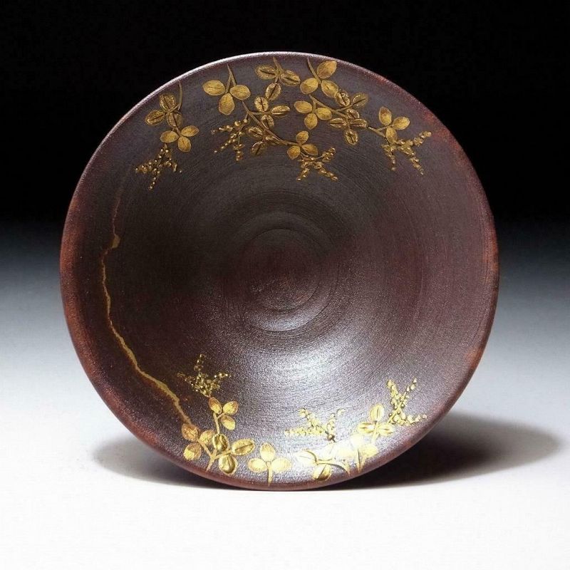 Kyo-yaki tea bowl with Lespedeza painting by Kaizan Heian