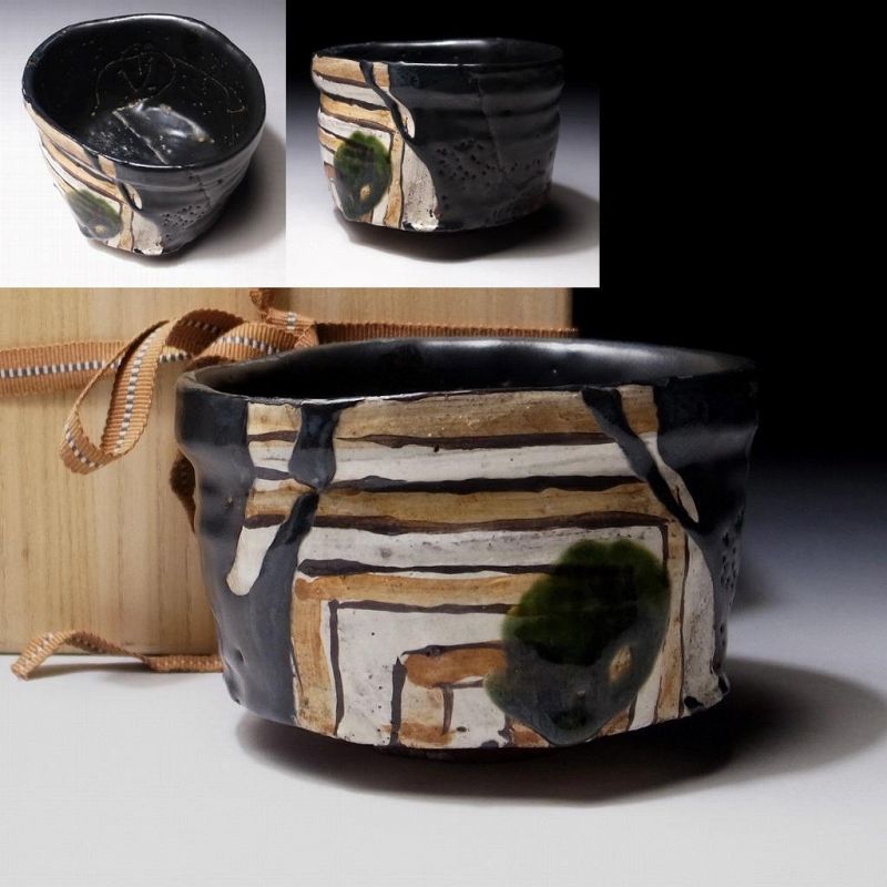 Japanese Kuro Oribe Chawan of late Meiji Period