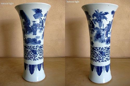 Chinese Porcelain Transitional Beaker Vase