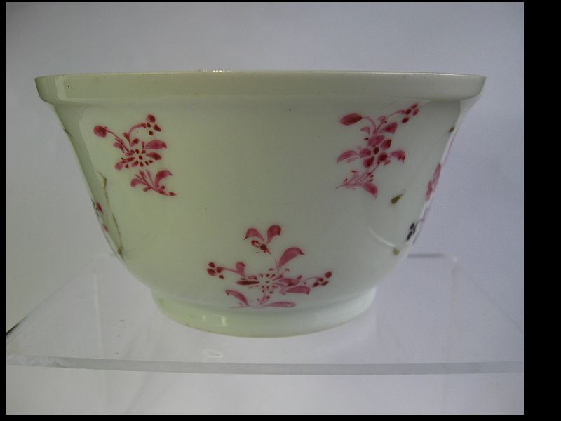 Chinese Porcelain Famille Rose Bowl