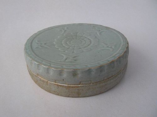 Chinese Celadon Cosmetic Box