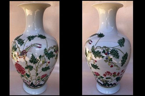 Chinese Porcelain Famille Rose Vase, Hongxian Yuzhi Mark