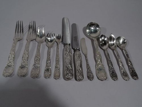 Tiffany Chrysanthemum Sterling Silver Dinner Set with 145 Pieces
