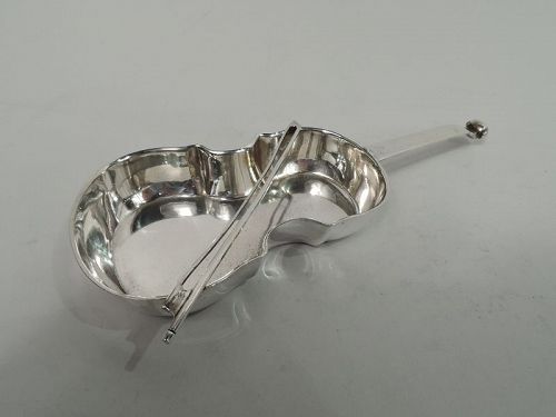 English Edwardian Sterling Silver Figural Musical Instrument Dish 1907