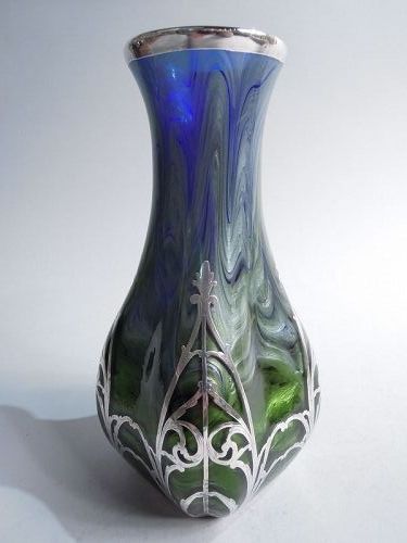 Gorgeous Loetz Titania Art Nouveau Cobalt Blue-Green Vase