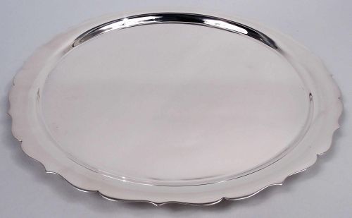 American Modern Georgian Sterling Silver Tray with Ogee Piecrust Rim