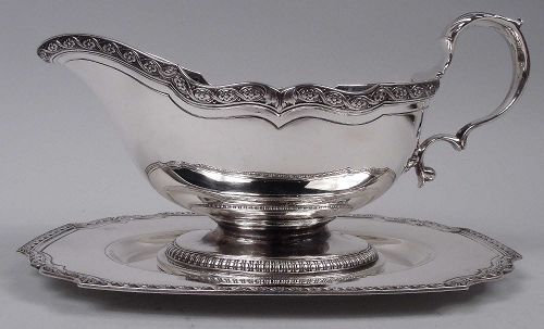 Tiffany Edwardian Classical Sterling Silver Gravy Boat on Stand