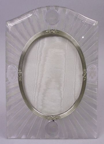 Hawkes Edwardian Classical Sterling Silver & Glass Picture Frame
