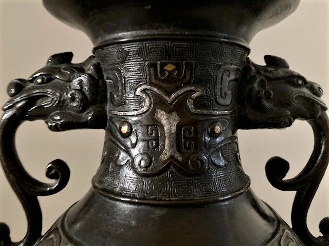 Chinese bronze vase with silver and gold decoration