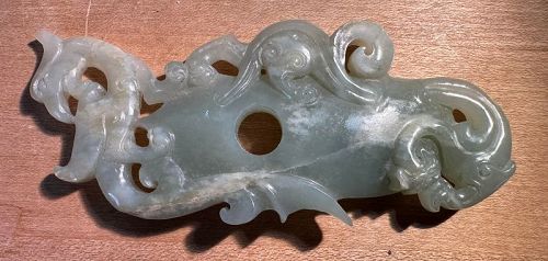 AUTHENTIC QING DYNASTY CHINESE CARVED JADE FITTING