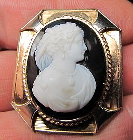 Stone Cameo set in Two Tone 14Kt Gold