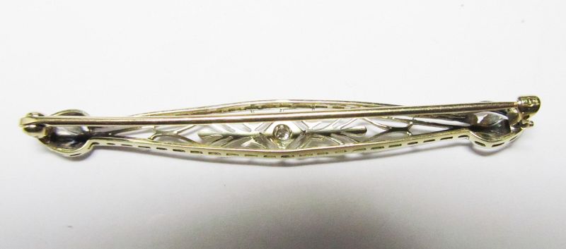 Filigree Bar pin with a Diamond