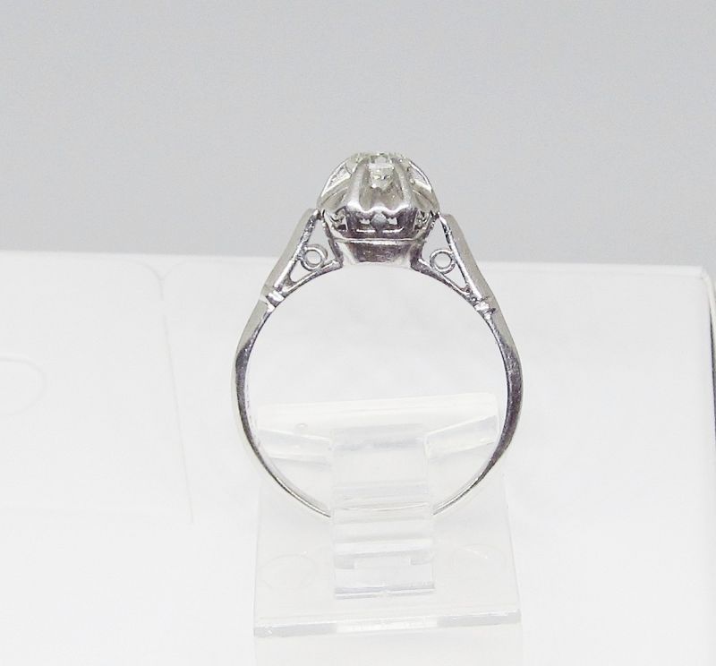 Buttercup Style Platinum and Diamond Ring
