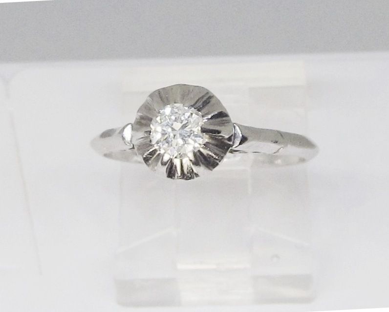 Buttercup Style Platinum and Diamond Ring