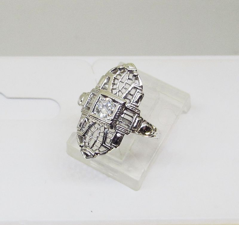 Filigree Diamond Ring 18Kt White Gold