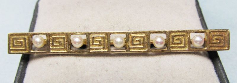 14Kt Gold Art Deco Bar pin with Pearls