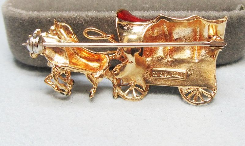 18Kt Gold and Enameled Covered-Wagon Broach