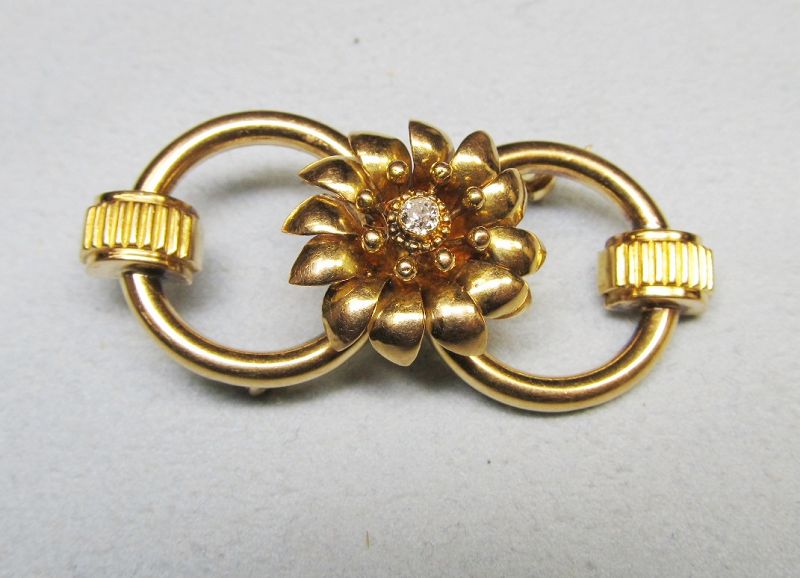 Pink Gold Retro Brooch with Diamond