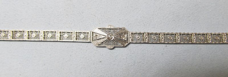 Art-Deco 14Kt Gold Filigree and Diamond Bracelet
