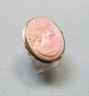 A 14Kt Yellow Gold Authentic Italian Cameo Ring