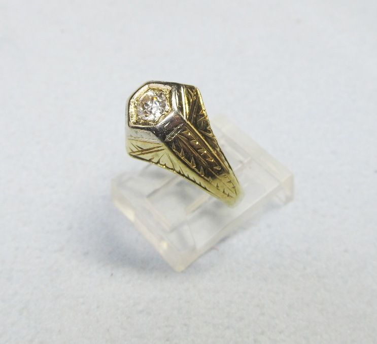 Art Deco Solitaire Diamond Ring